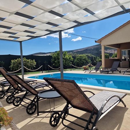 Holiday Home Near Trogir Kaštel Štafilić Kültér fotó